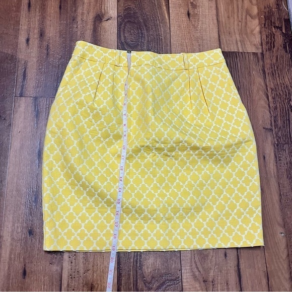 Kate Spade Yellow Patterned Mini Skirt Size 6 F - Picture 2 of 5